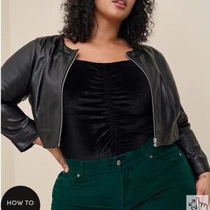 🆕️🖤 2X FAUX LEATHER COLLARLESS CROP ZIP FRONT JACKET🖤